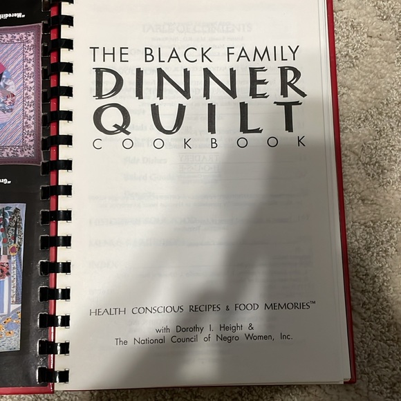 The Black Family Dinner Quilt Cookbook - Picture 5 of 7